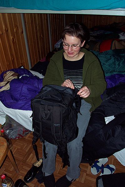 Anette packt schon ein.